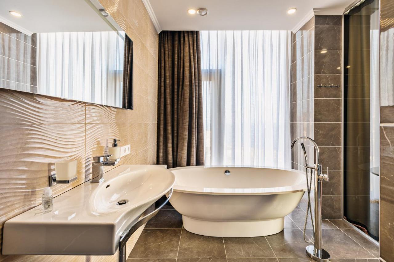 Excelsior 3* Odesa